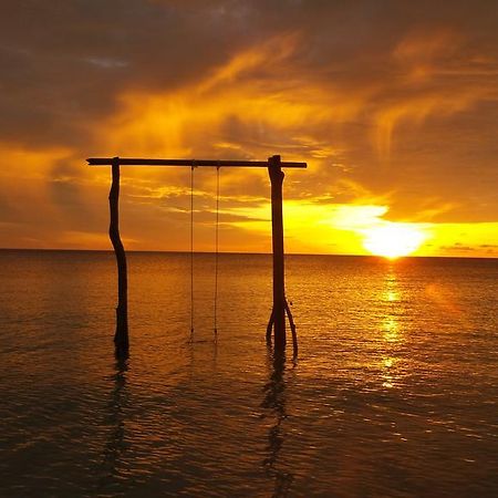 Selayar Eco Resort Padang (Selayar) Bagian luar foto